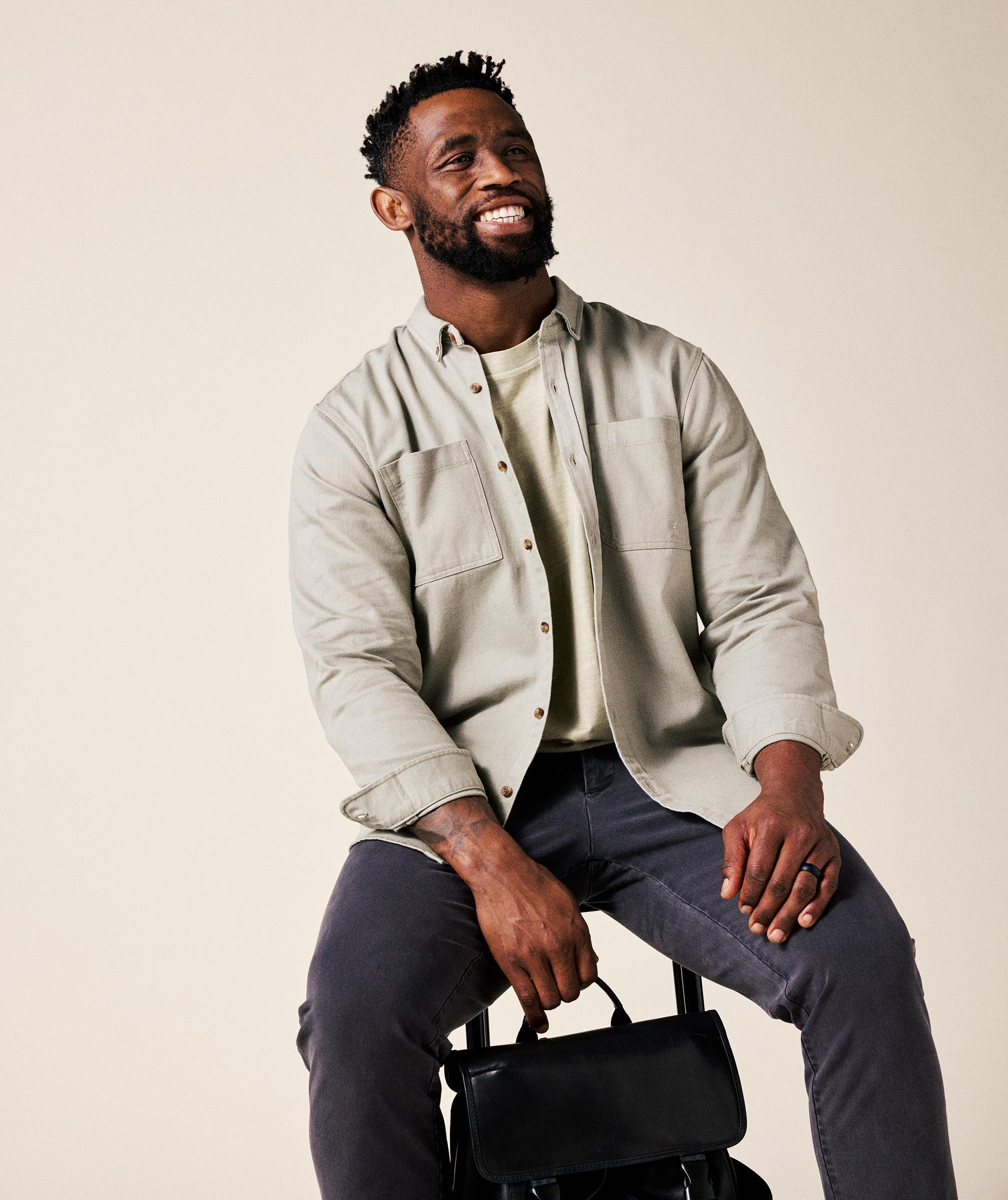 FOM x Kolisi Herren T-Shirt - Stein