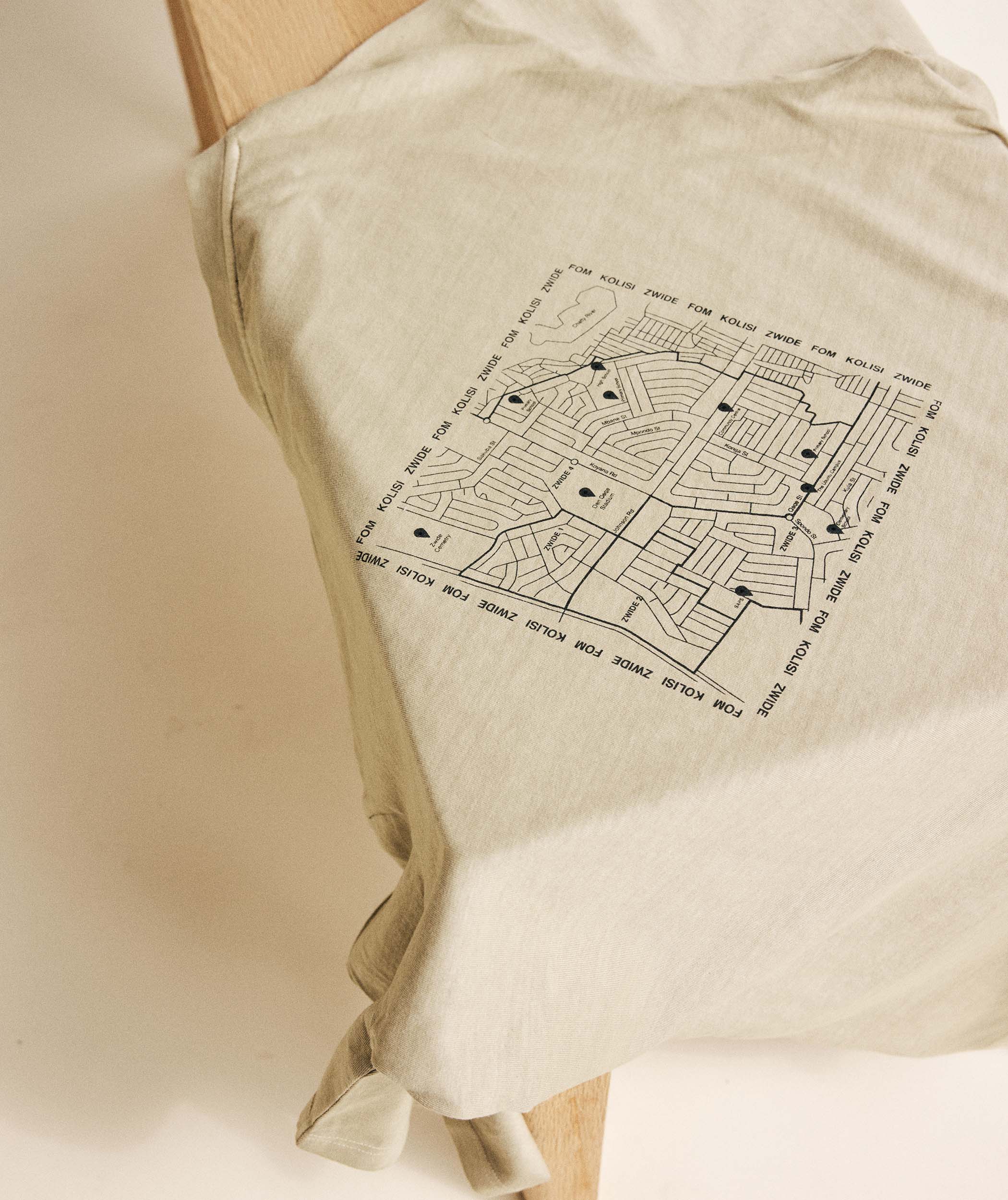 FOM x Kolisi Herren T-Shirt - Stein