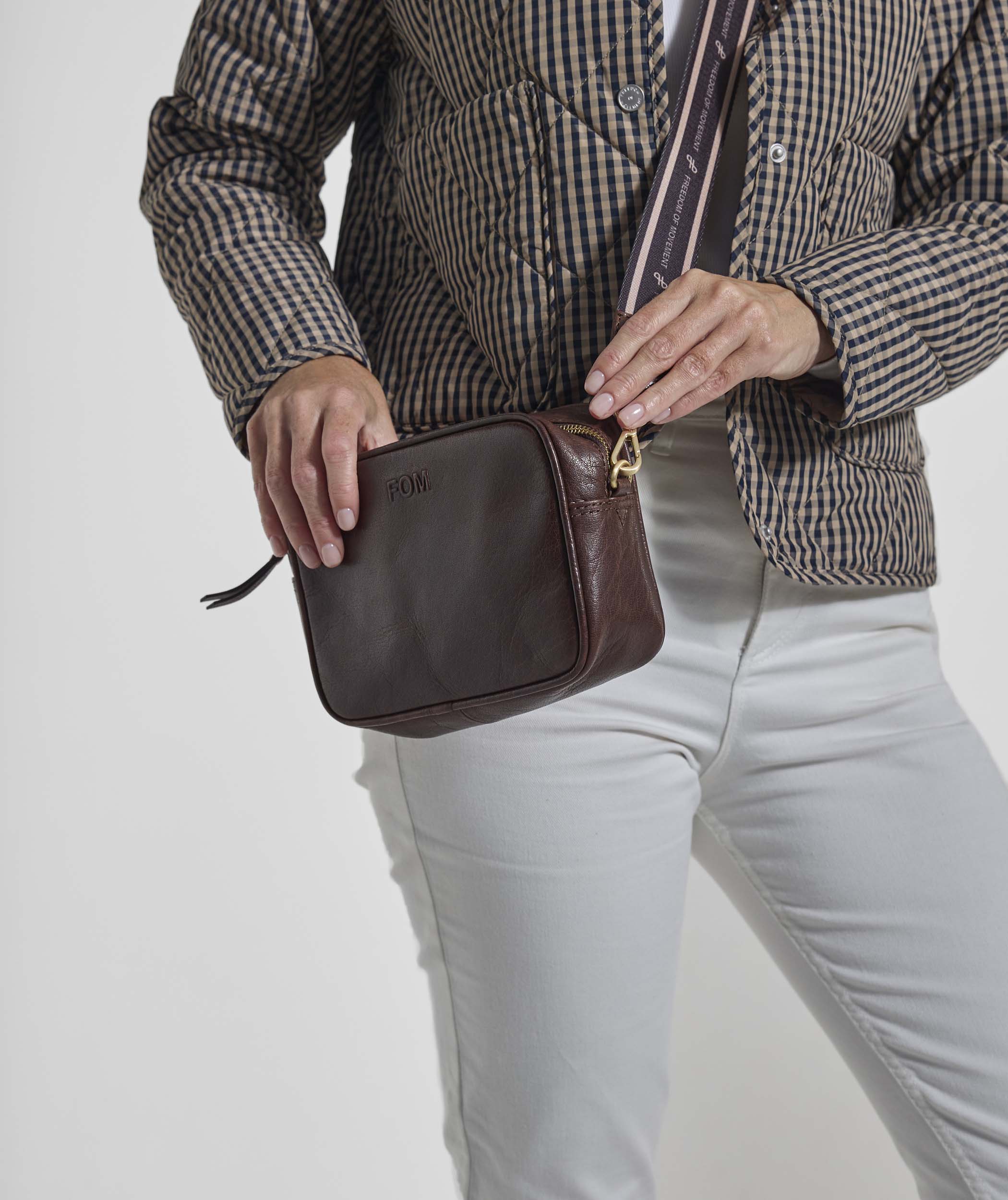 Block Betty - Dark Choc