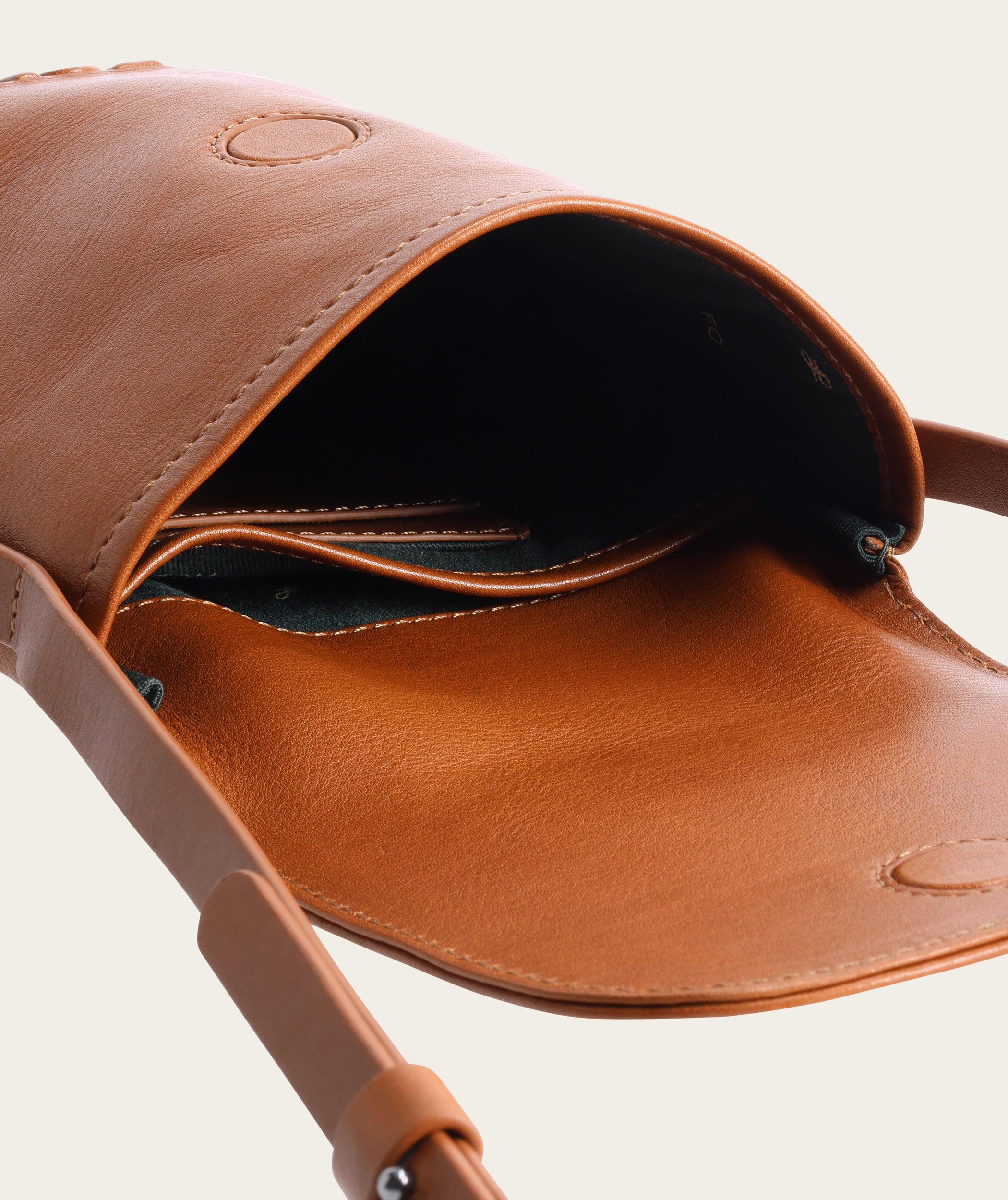 Noa Crossbody - Pecan