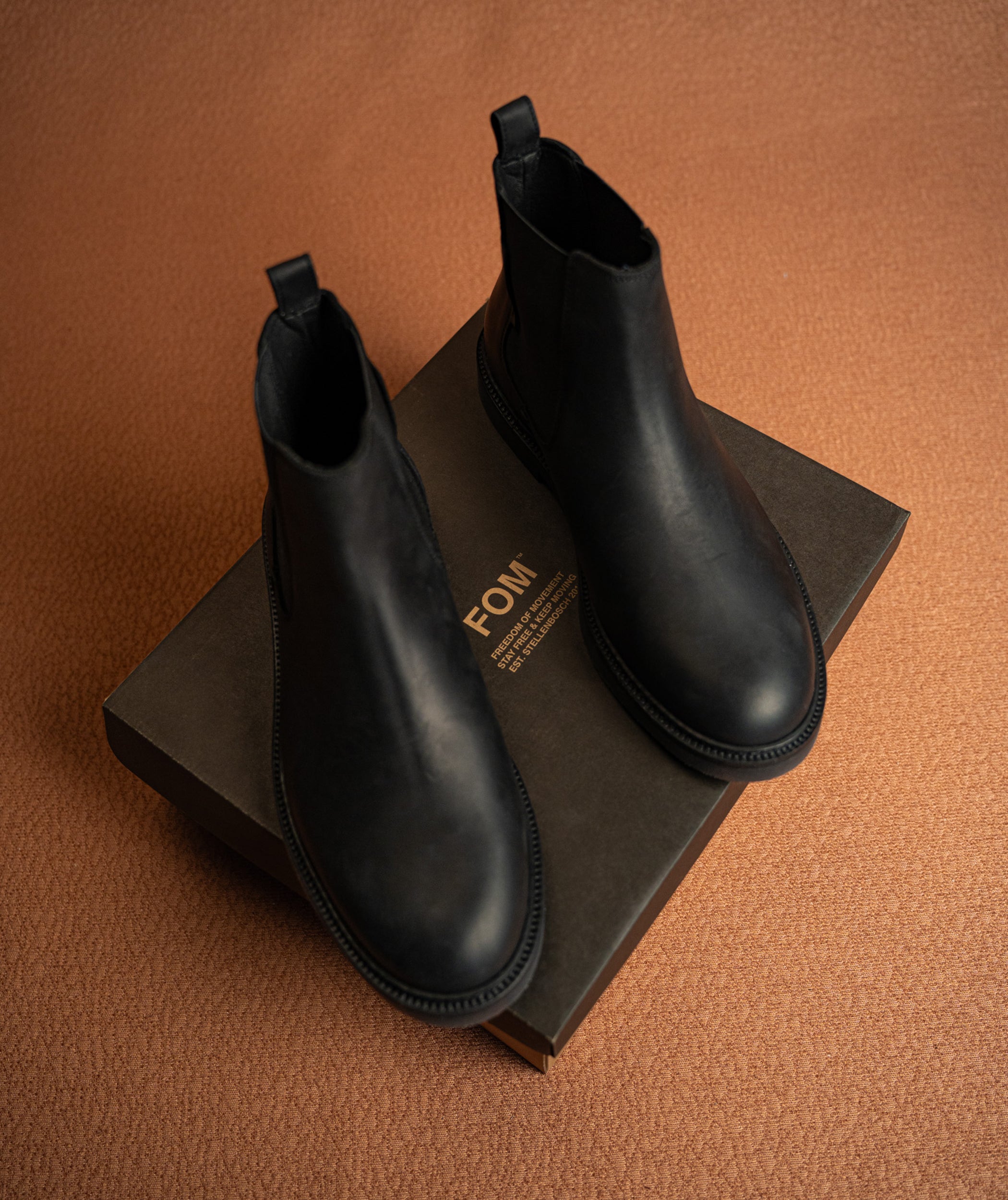 Mens Kolisi Chelsea Boot - Black