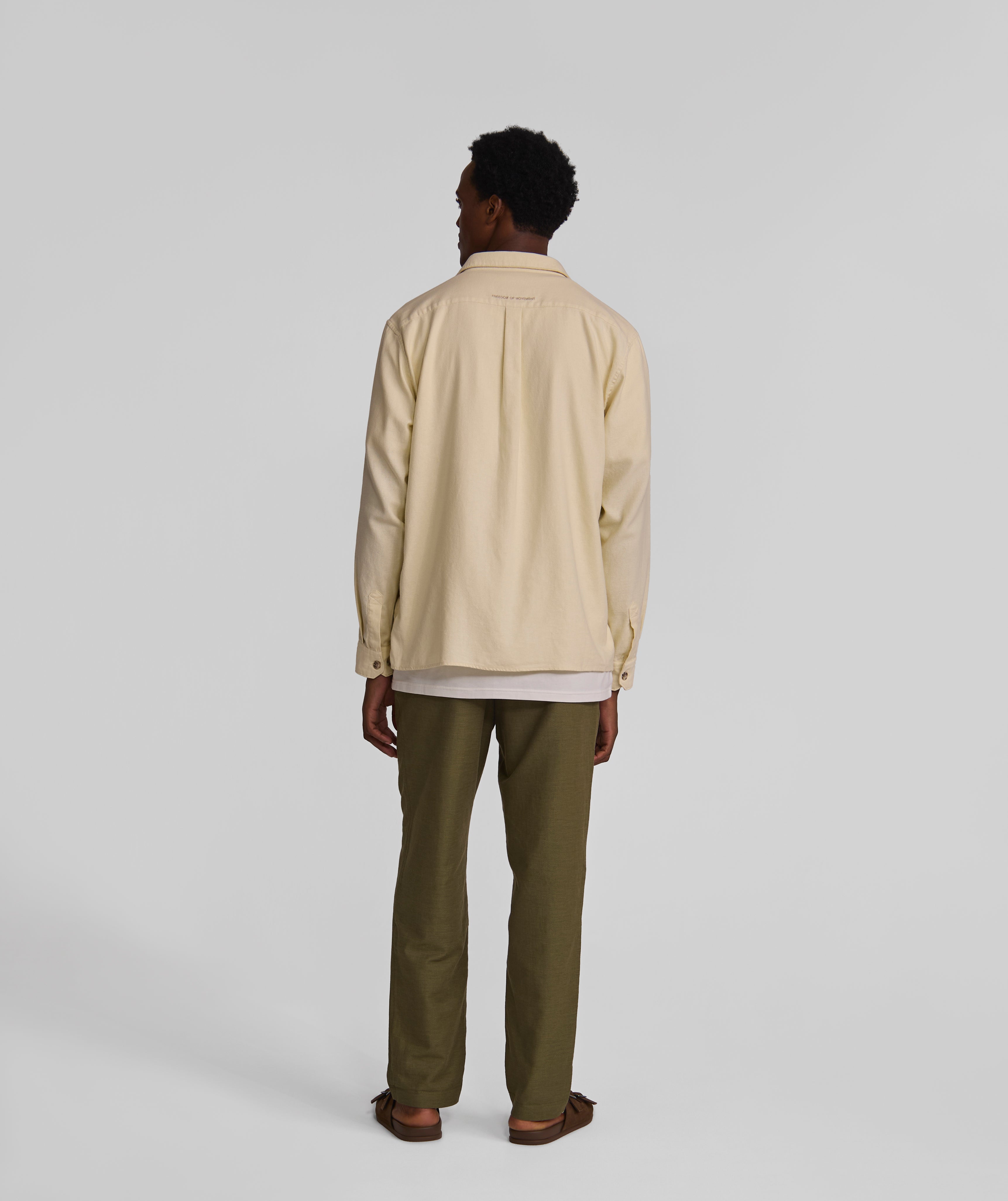 Mens Long Sleeve Cotton Twill Pocket Shirt - Ecru