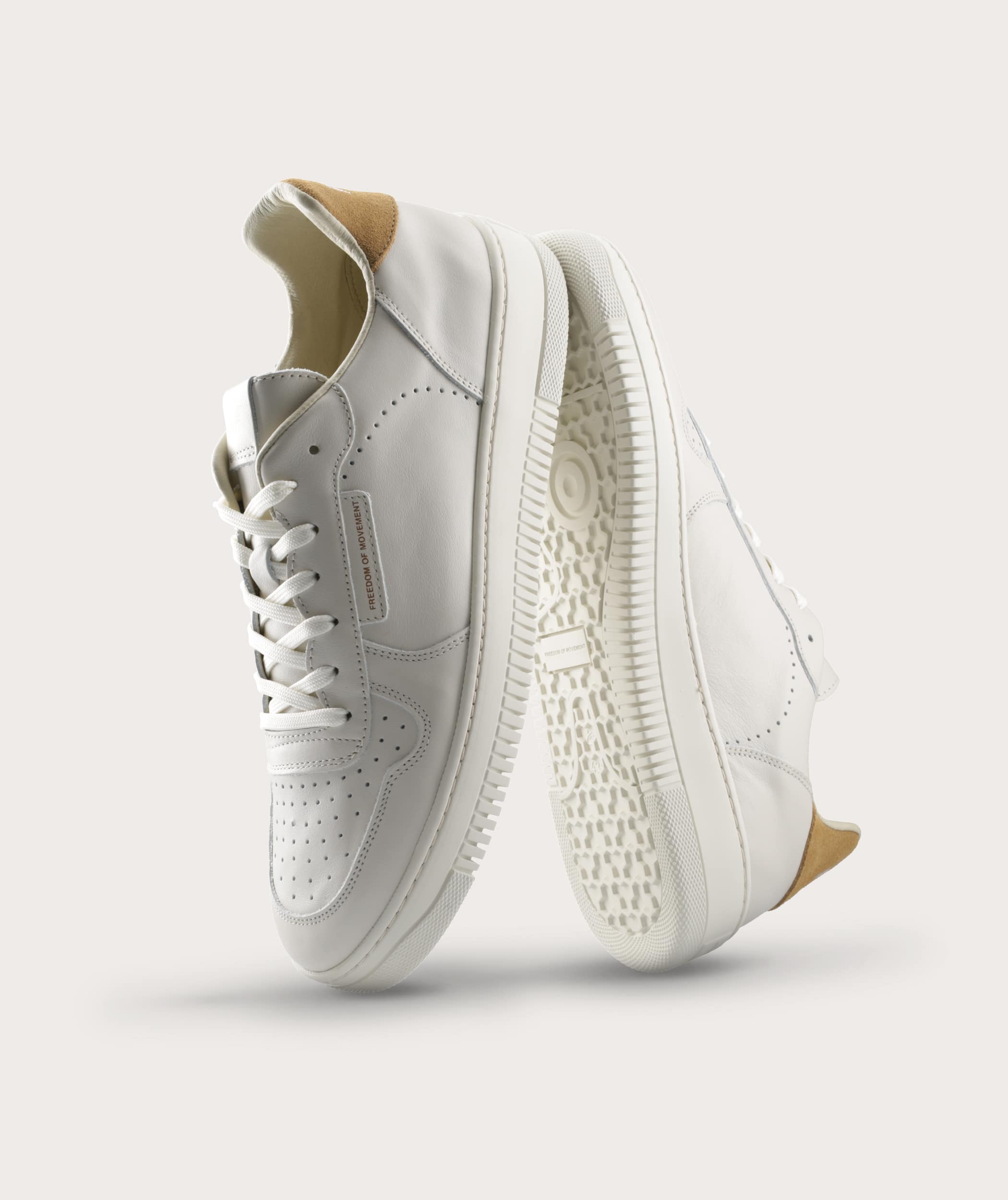 FOM Mens Trainers Off-White/ Scotch