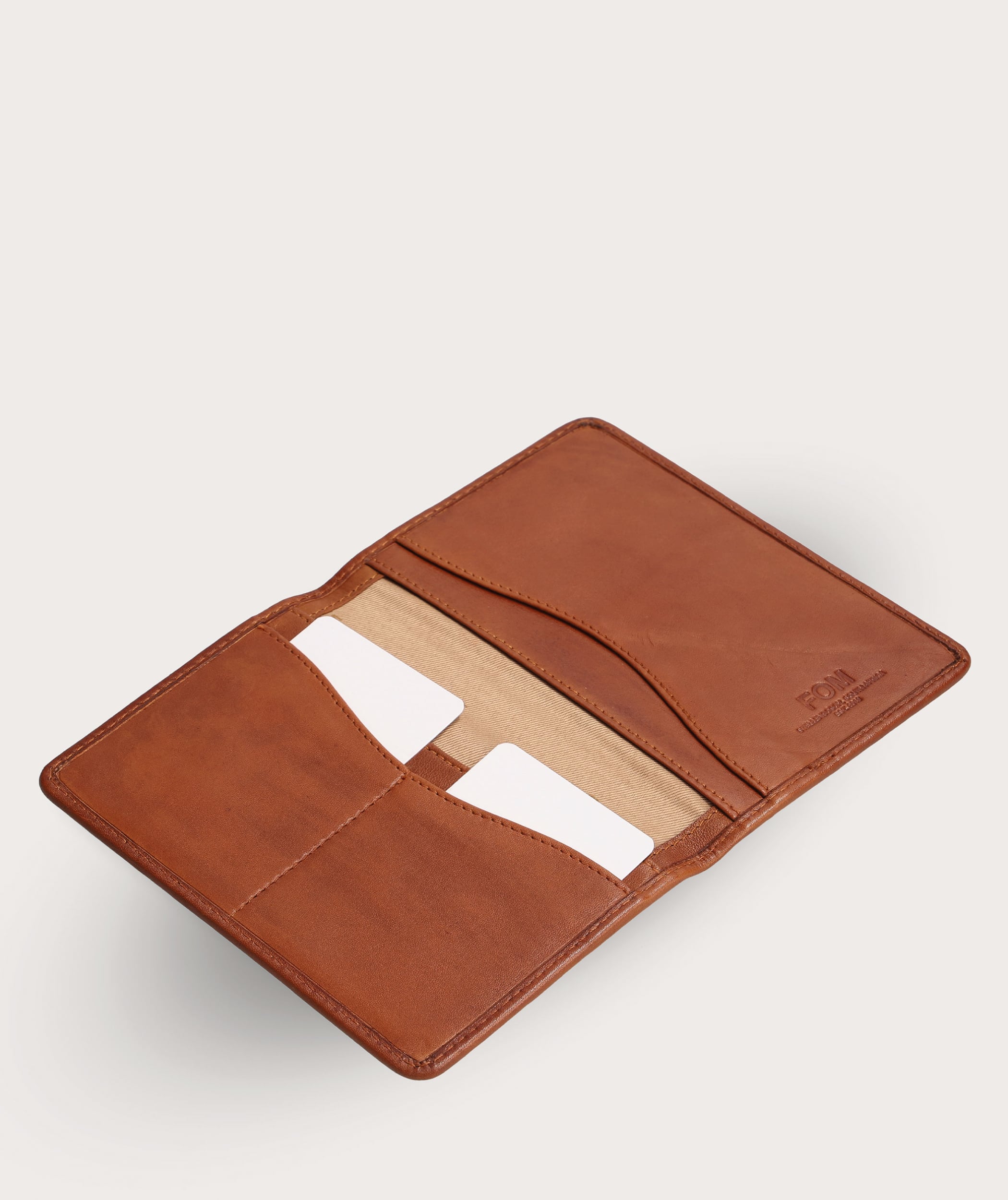 Travel Wallet Pecan