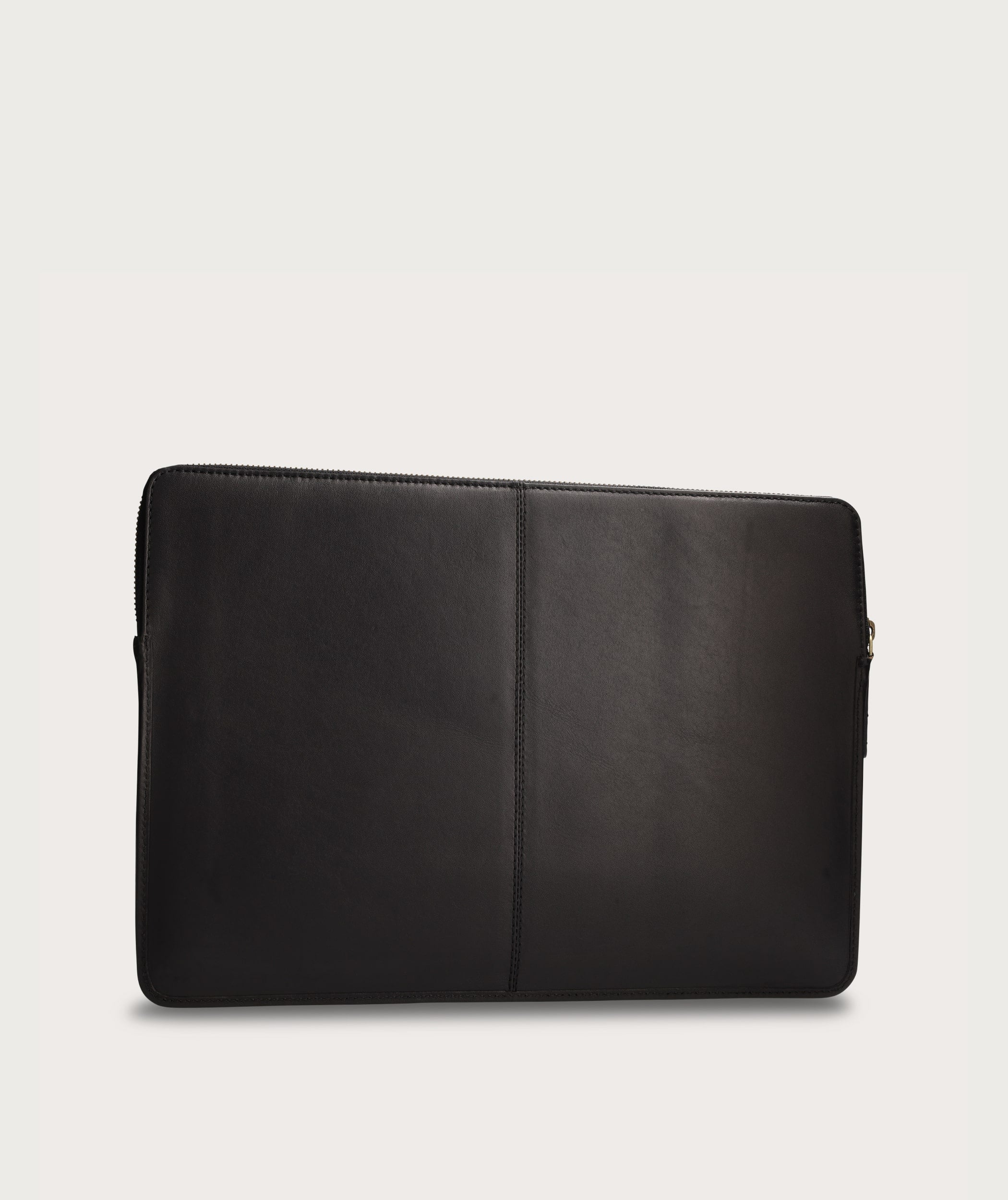 Black-Laptop-1-min