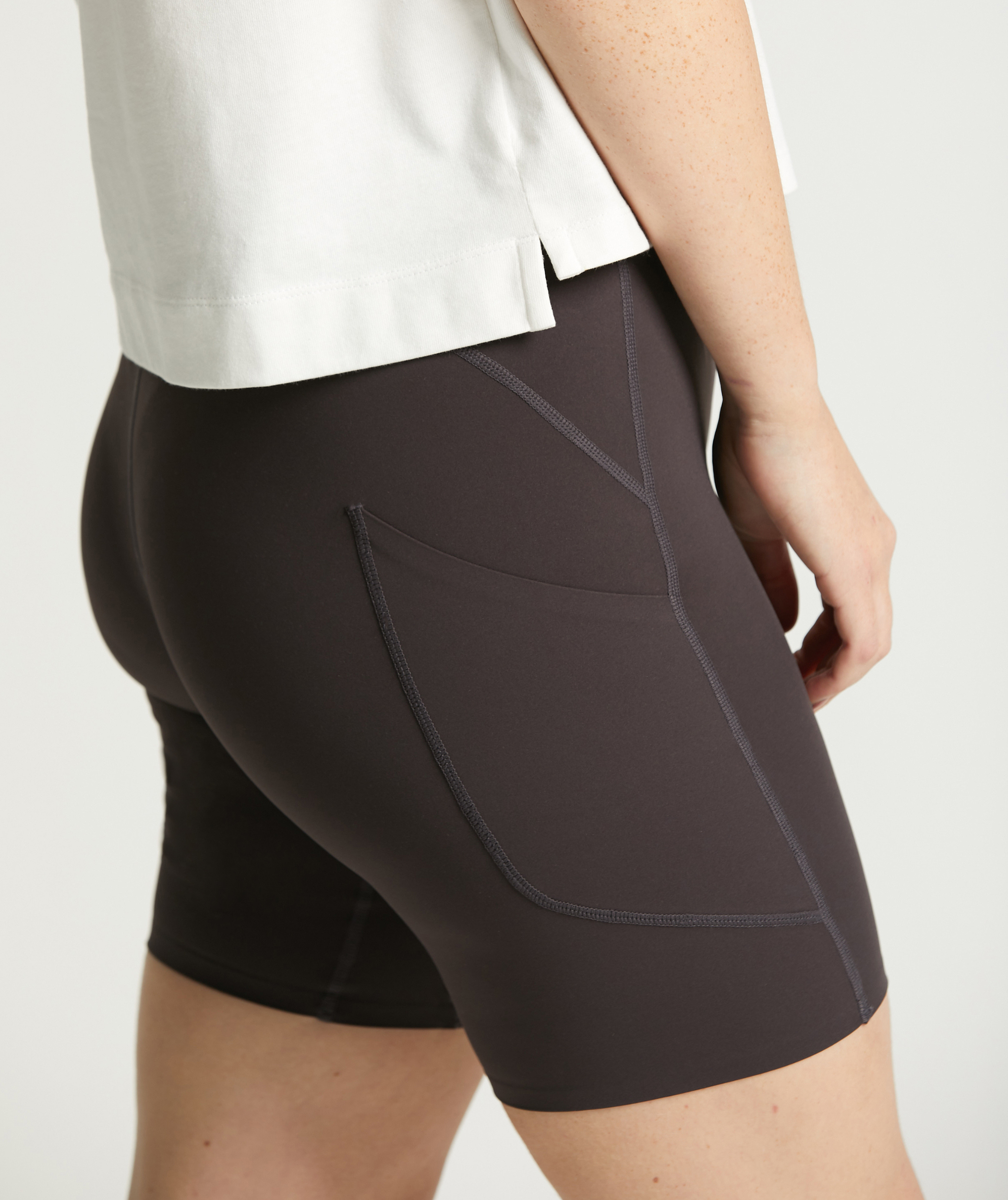 Damen Outdoor-Aufwärmshorts - Ebenholz