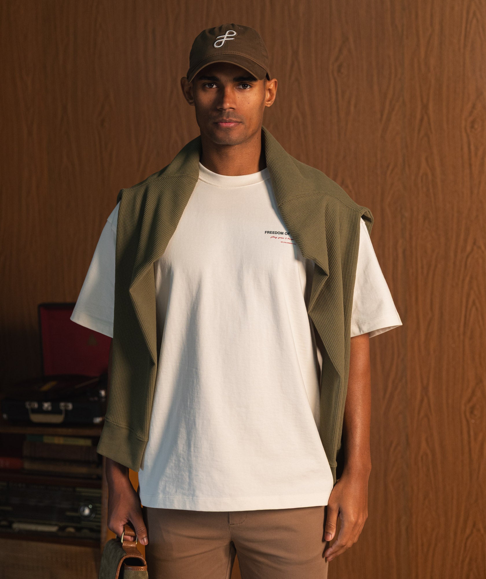 Mens Relaxed Typography Tee - Ivory