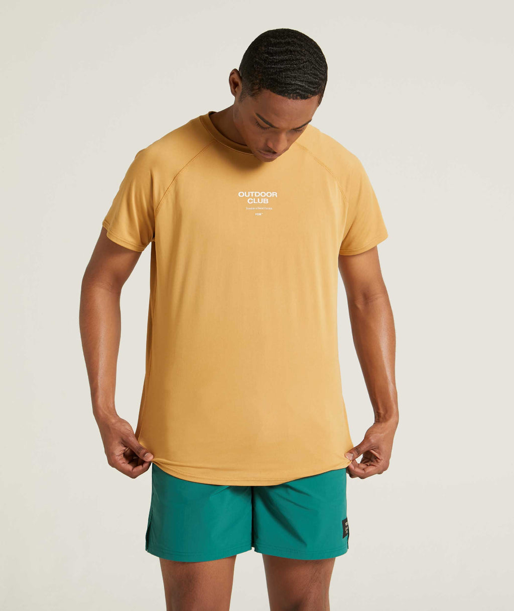 Outdoor Versatile Tee Desert Clay