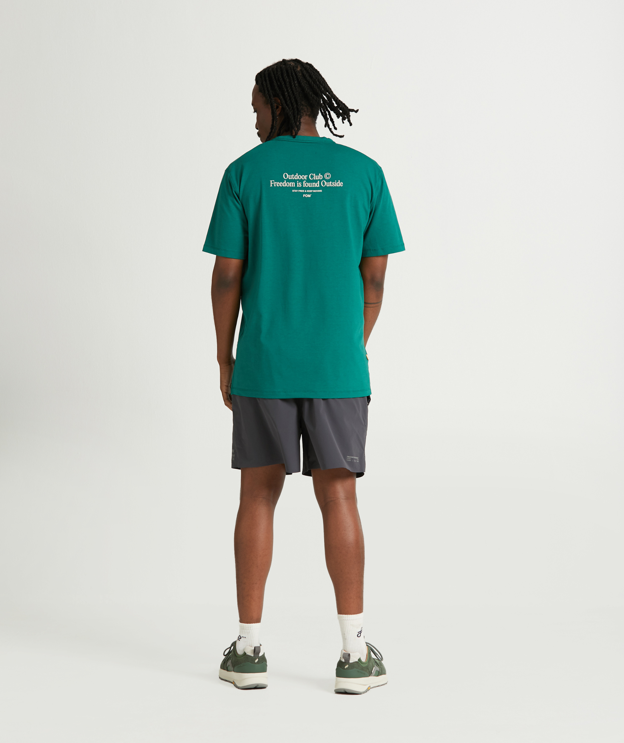 Mens Outdoor Versatile Tee - Green Wilderness