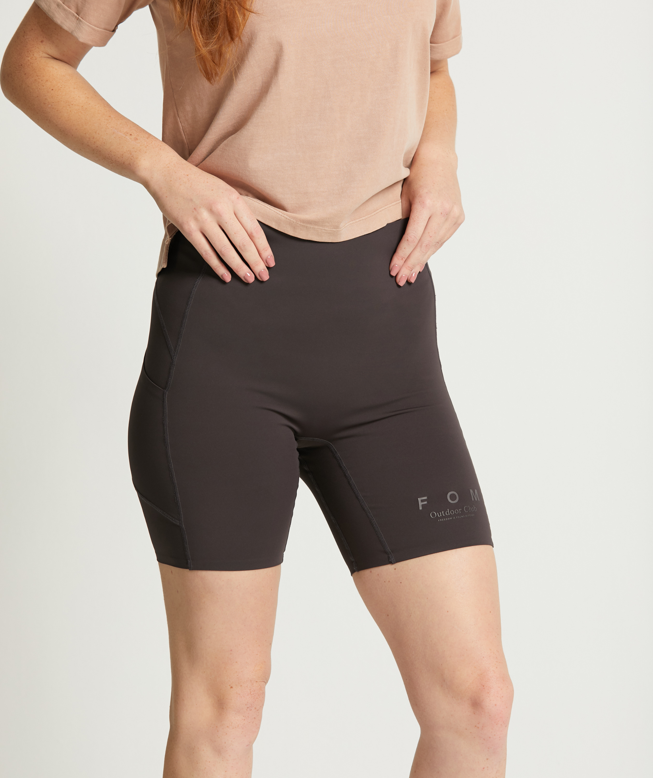 Dames Outdoor Warming Up Shorts - Ebbenhout