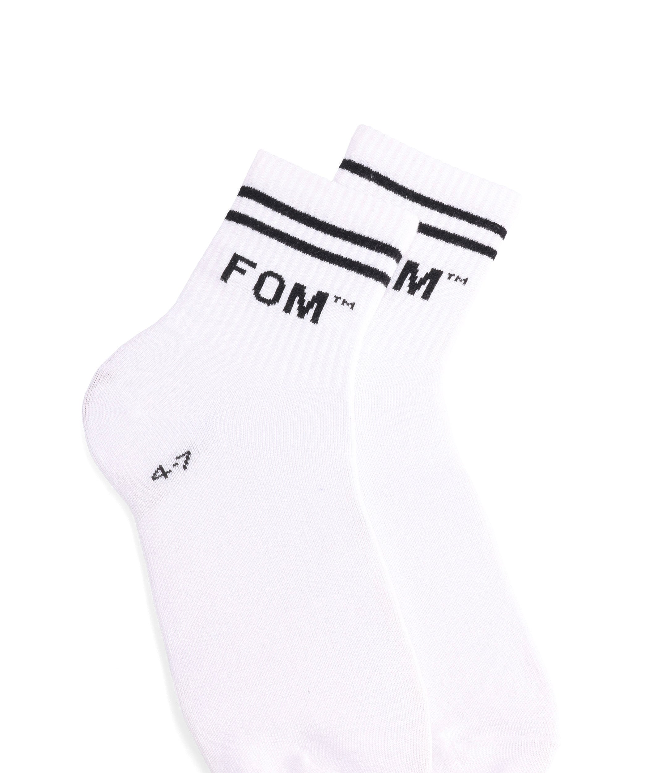 Socks Crew - Off-White/ Black Stripes (Size 4-7)