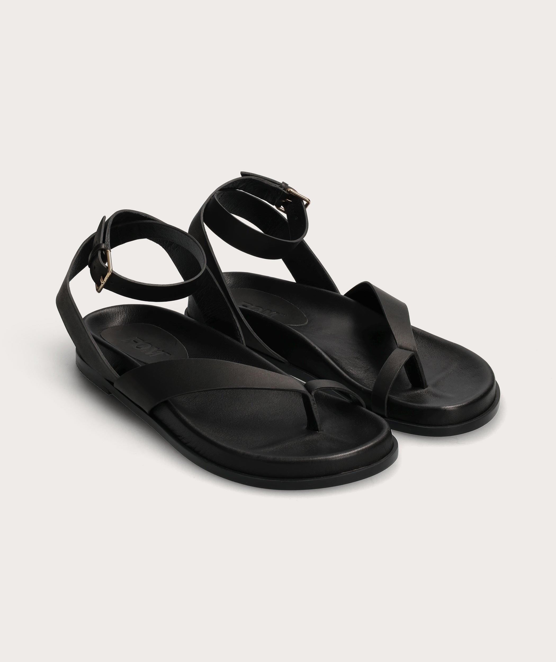 Ladies Toe Loop Sandal - Black