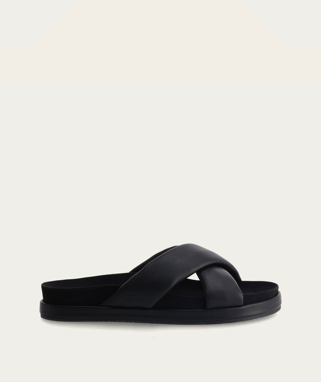 Robyn Sandal