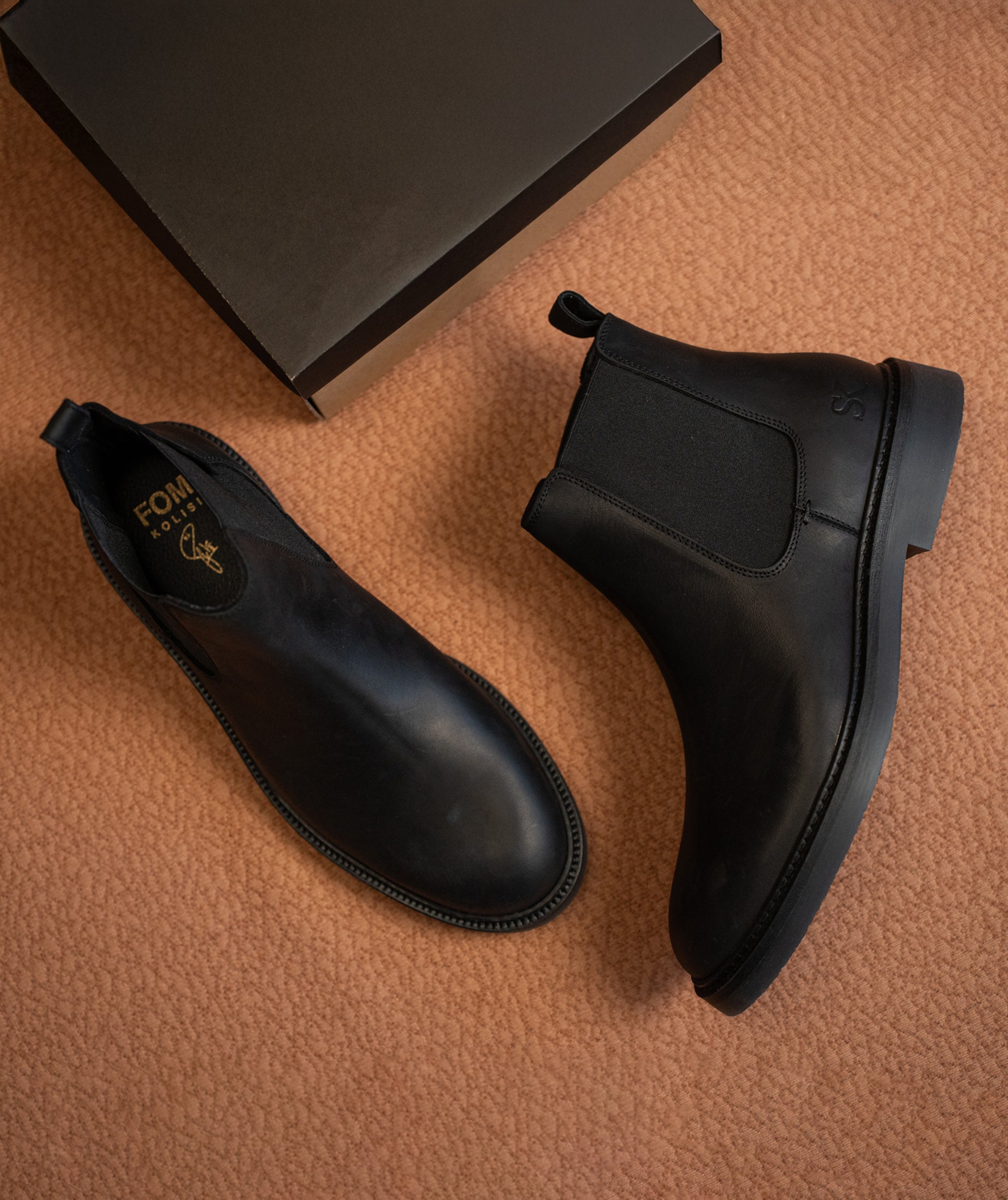 Mens Kolisi Chelsea Boot - Black