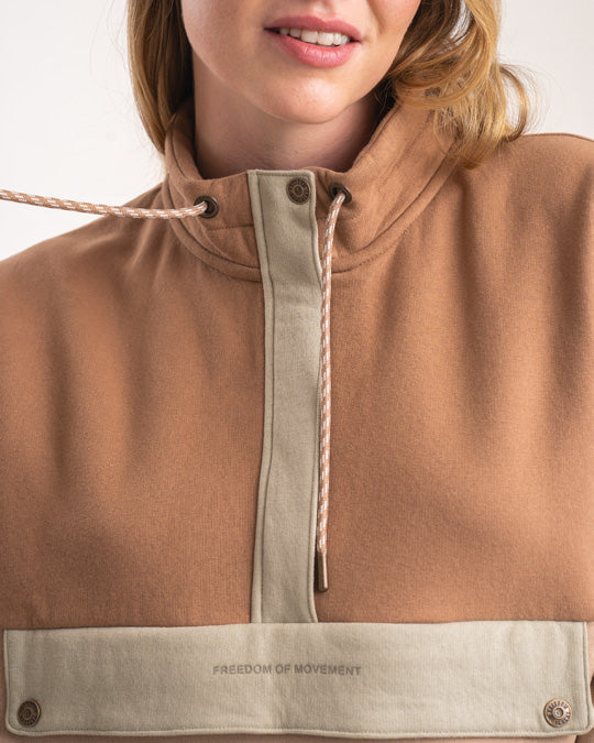 Pullover mit 1/4-Reißverschluss für Damen – Biscuit-Farbblock