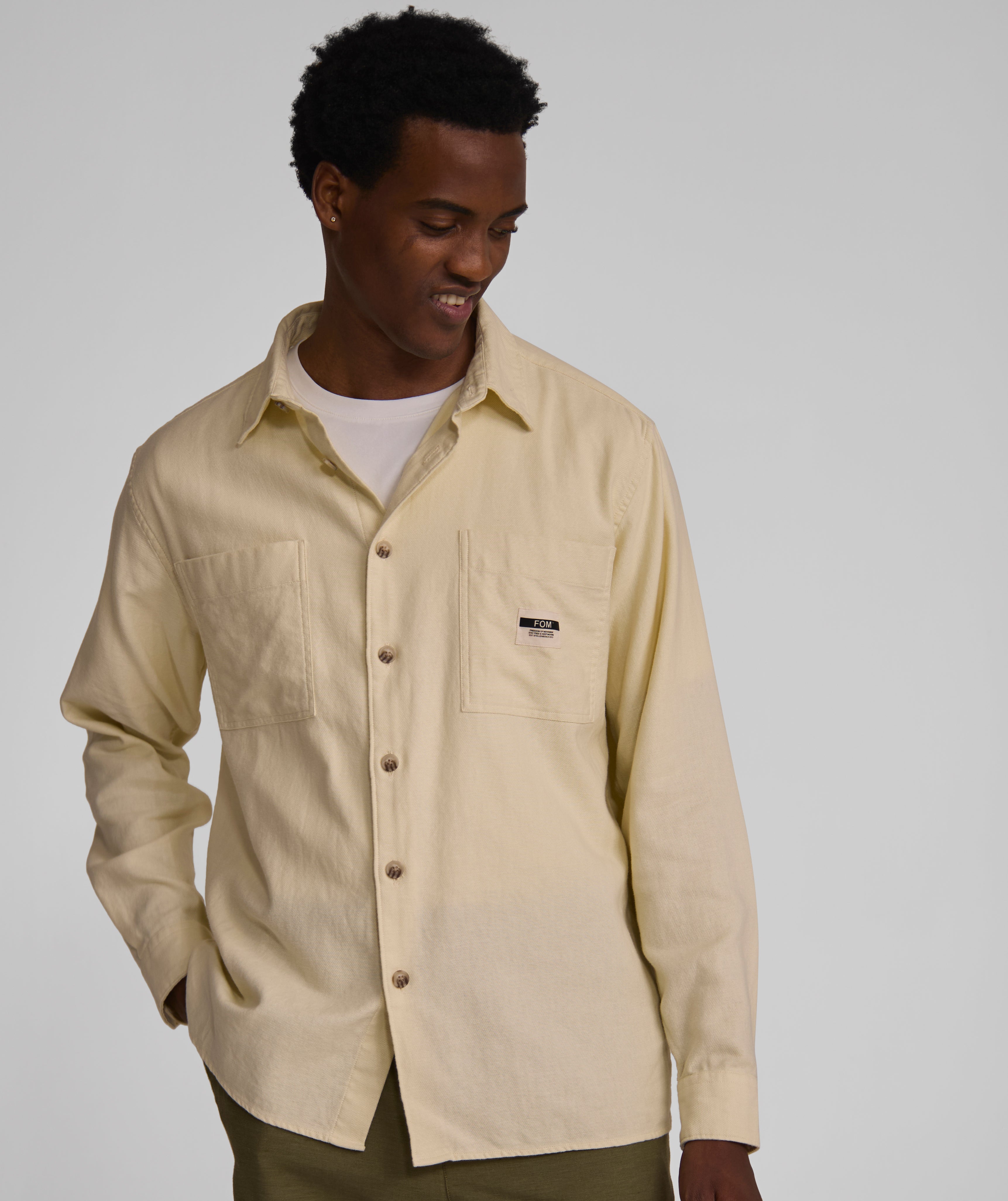 Mens Long Sleeve Cotton Twill Pocket Shirt - Ecru