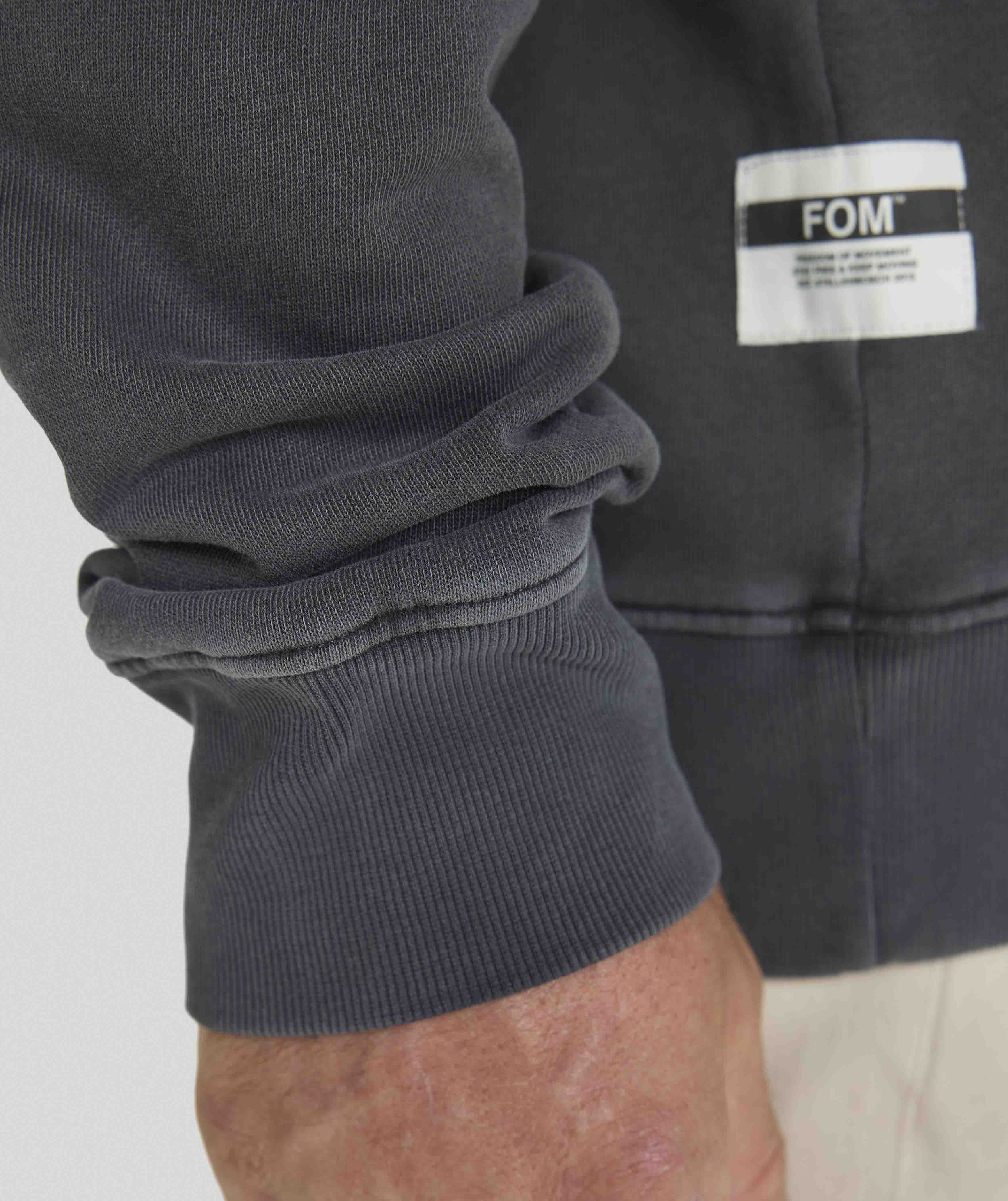 Mens Regular Sweater - Onyx
